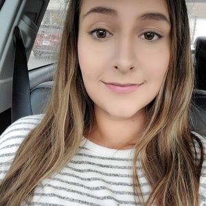 Meet your Posher, Victoria